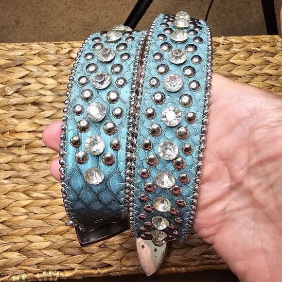 Women\'s Western Cowgirl Alligator Rhinestone Studded Leather Belt Size M/L